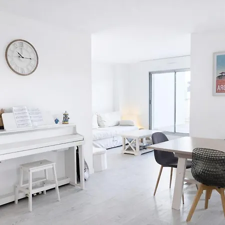 Le Bellini - Panoramic View Heart Of アパート