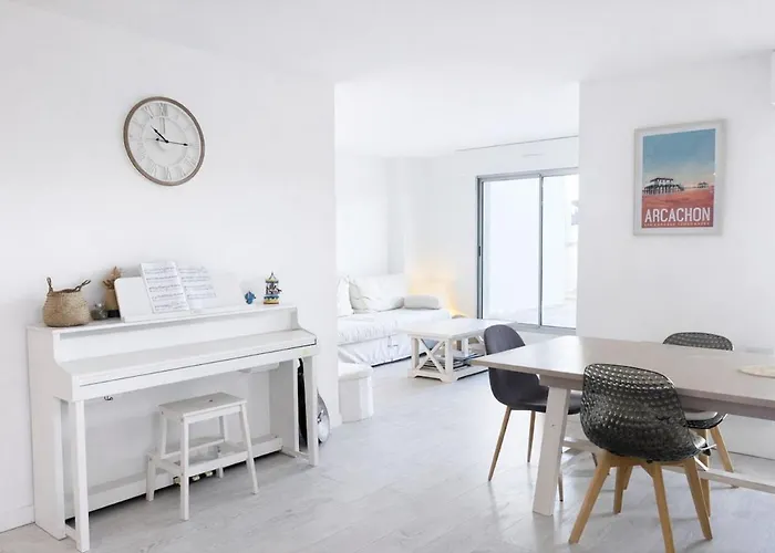 Le Bellini - Panoramic View Heart Of アパート